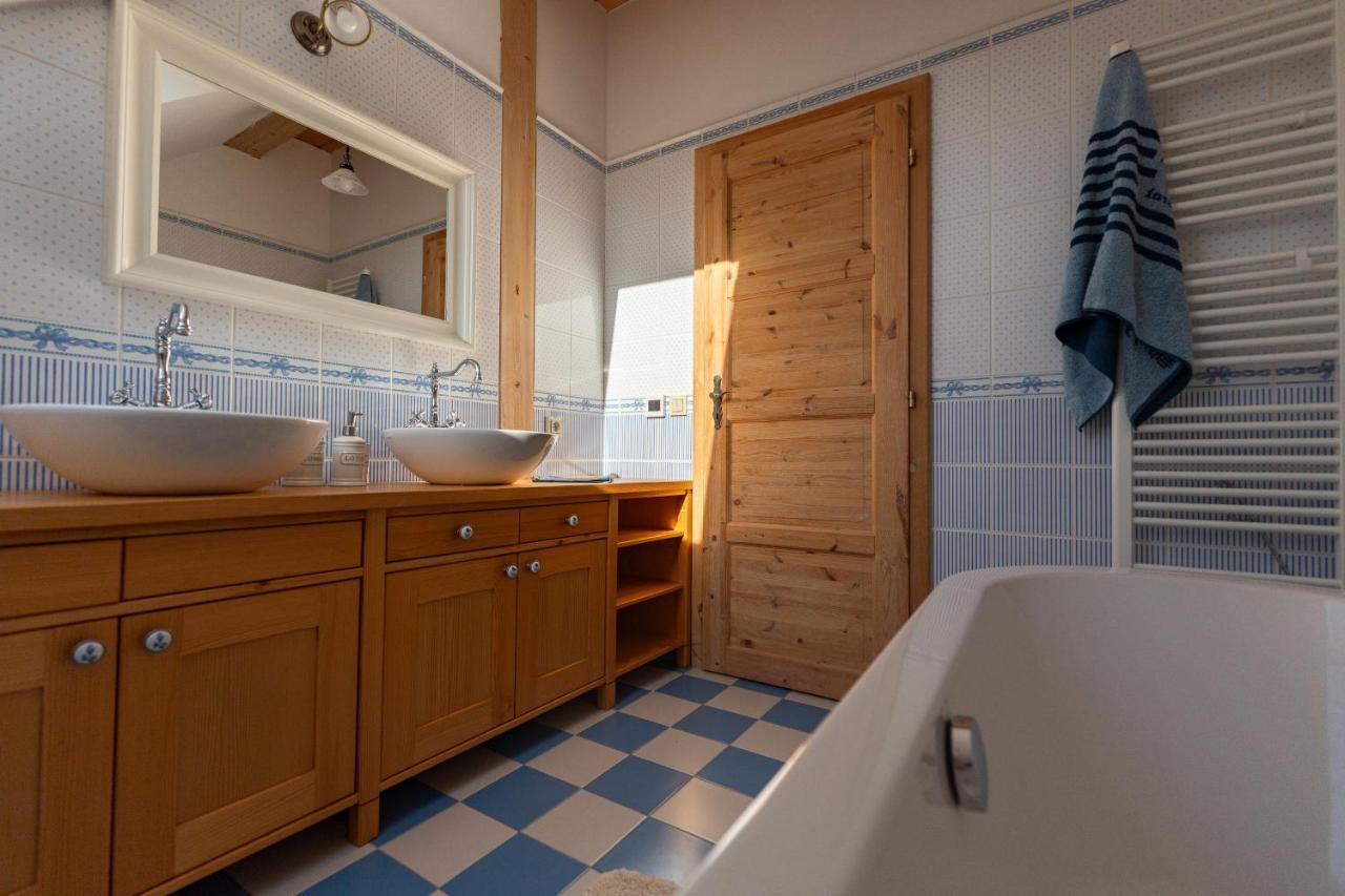 Villa Moderni Sumavska Roubenka S Vyhledem Na Boubin Vimperk Esterno foto